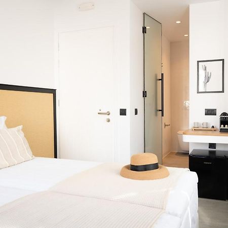 Eleana Hotel Tinos ภายนอก รูปภาพ