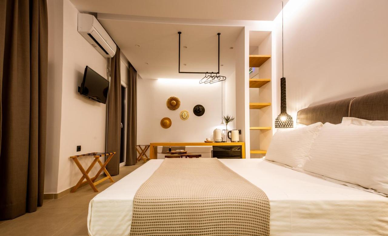 Eleana Hotel Tinos ภายนอก รูปภาพ